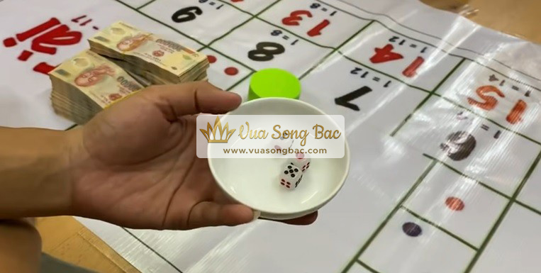 Cách chơi tài xỉu ngoài đời có khác gì với cách chơi Online?