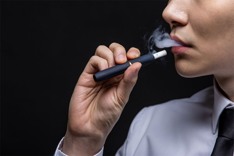 Exploring the Differences Between Electronic Cigarette and Traditional Smoking