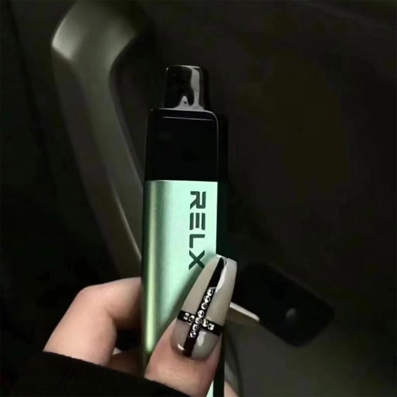 Finding the Right E Cigarette Distributor for Your Business Success